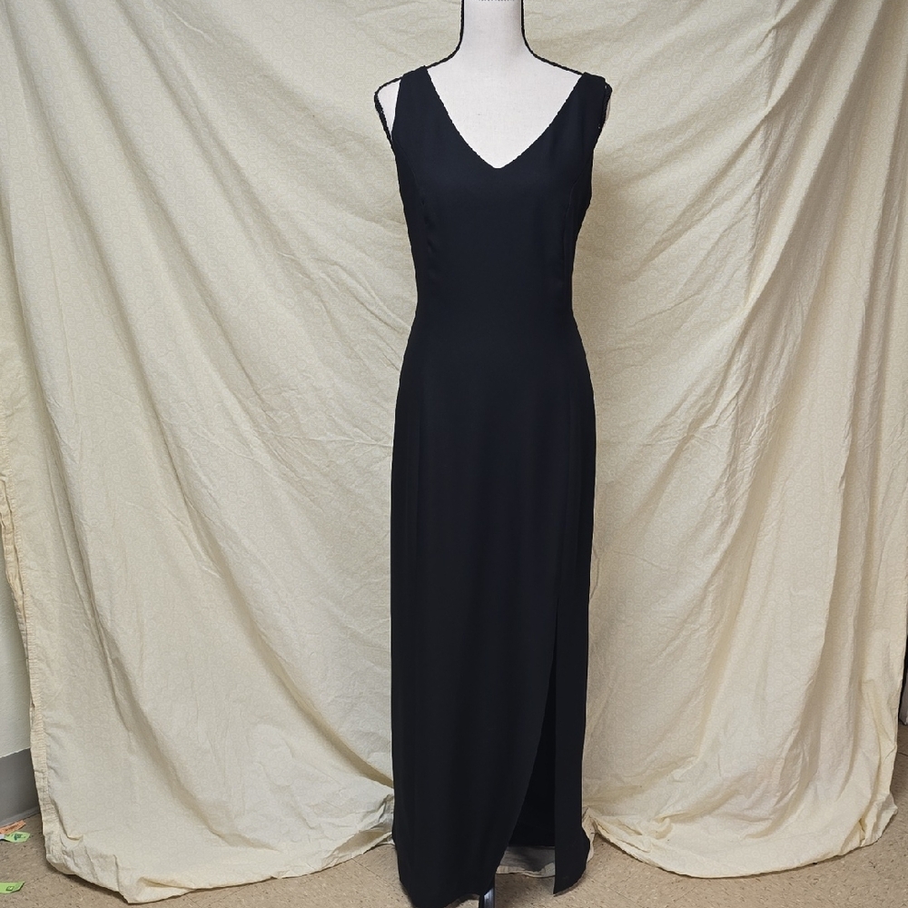 Elegant Black Evening Dress